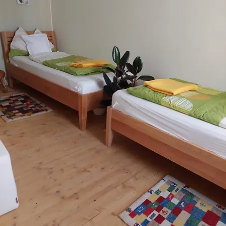 Zum Siebenschlaefer Farm stay *