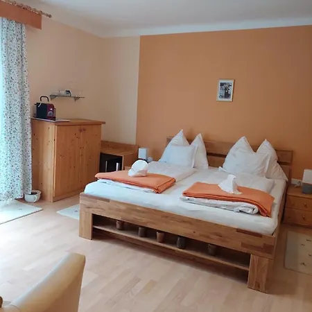 Farm stay Zum Siebenschlaefer Herrnbaumgarten