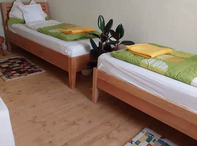 Zum Siebenschlaefer Farm stay *