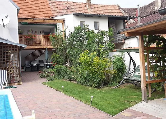 Farm stay Zum Siebenschlaefer *